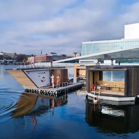 Sjarmerende Midt I Sentrum *